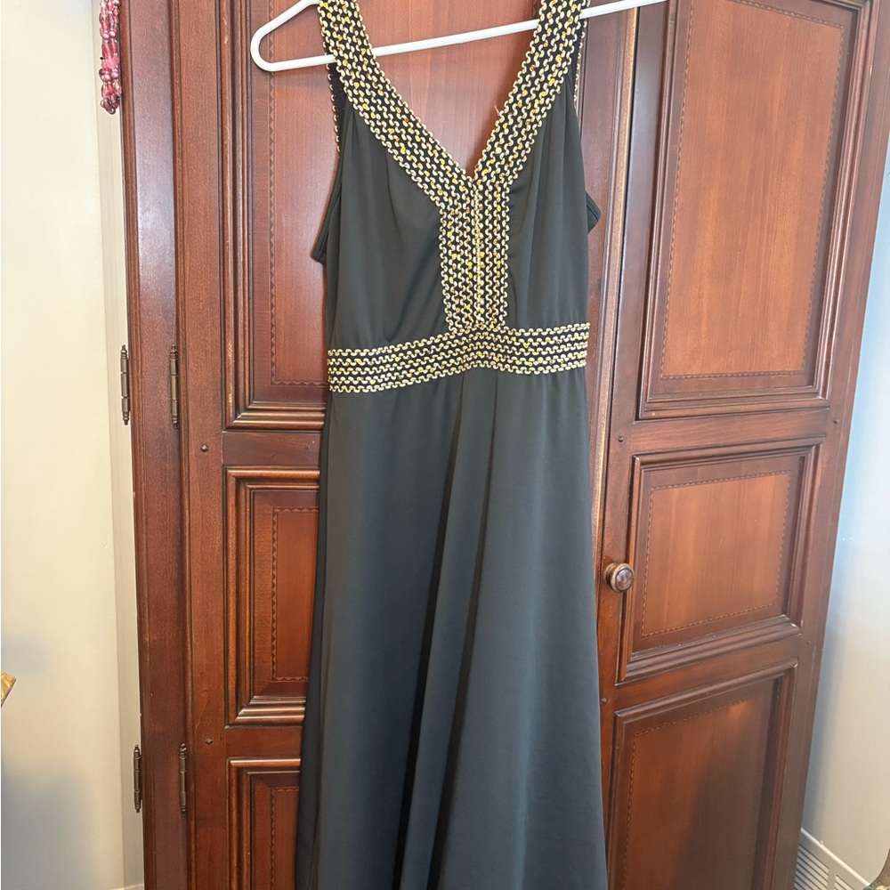 Chic Black and Gold Asymmetrical Dress